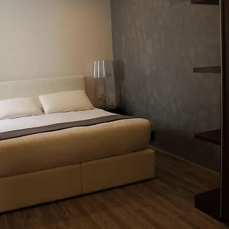 Adelphi Boutique Hotel
