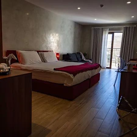 Adelphi Boutique Hotel