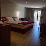 Adelphi Boutique Otel