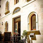 Adelphi Boutique Otel
