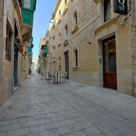 Adelphi Boutique Hotell