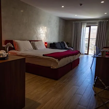 Adelphi Boutique Hotel