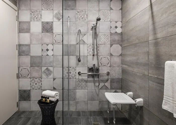 Adelphi Boutique Szálloda 3*