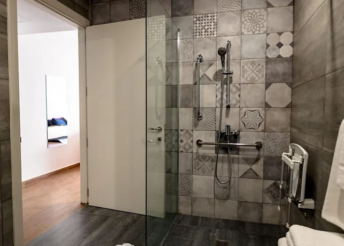 Adelphi Boutique Szálloda