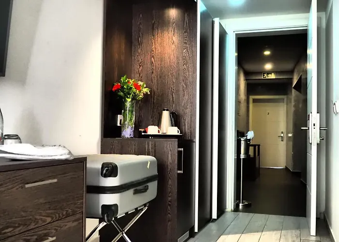 Adelphi Boutique Hotel 3*