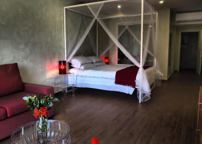 Adelphi Boutique Hotel